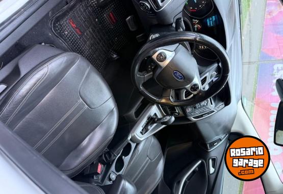 Autos - Ford Focus Se Plus 2015 Nafta 102000Km - En Venta