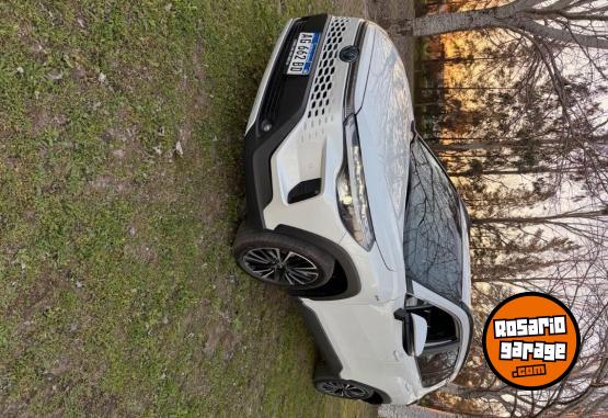 Autos - Toyota Corolla cross híbrida seg 2024 Nafta 57000Km - En Venta