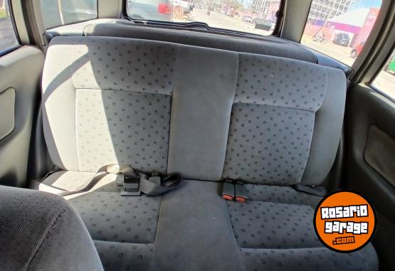 Autos - Volkswagen Gol 2004 Diesel 238191Km - En Venta