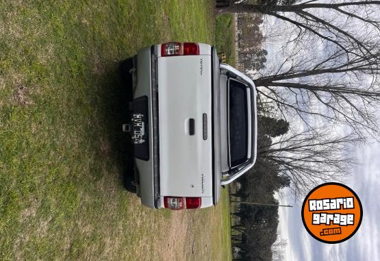 Camionetas - Toyota Hilux 3.0 4x4 SR 2013 Diesel 233000Km - En Venta