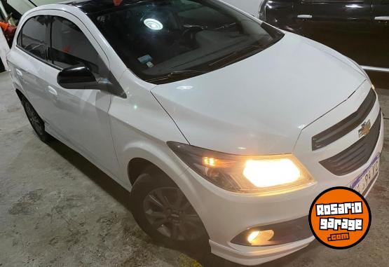 Autos - Chevrolet Onix 2016 Nafta 120Km - En Venta