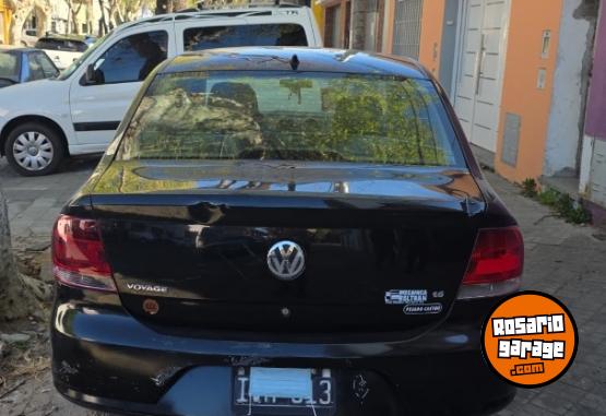 Autos - Volkswagen Voyage 2010 GNC 180000Km - En Venta