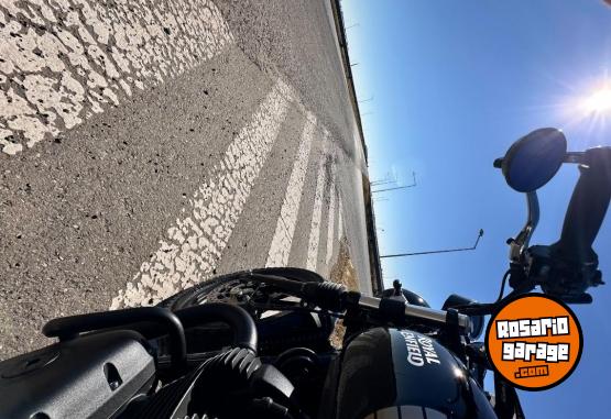 Motos - Royal Enfield Interceptor 650 2025 Nafta 8800Km - En Venta