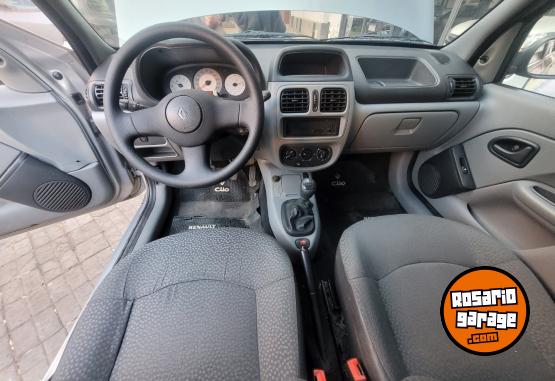 Autos - Renault Clio 2 pack plus 2006 Nafta 170000Km - En Venta