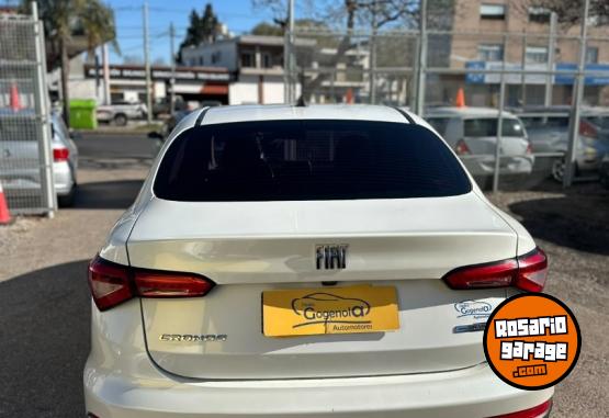 Autos - Fiat CRONOS DRIVE 2022 Nafta 59000Km - En Venta