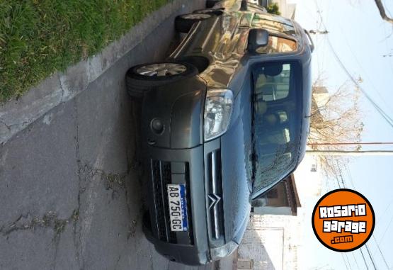 Utilitarios - Citroen Berlingo multispace xtr 2017 Diesel 209000Km - En Venta