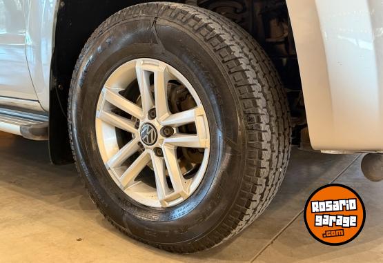 Camionetas - Volkswagen Amarok 2.0Tdi 4X2 Dc Star 2017 Diesel 185000Km - En Venta