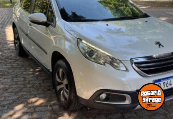 Autos - Peugeot 2008 felini 2017 Nafta 67000Km - En Venta