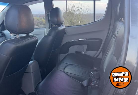 Camionetas - Mitsubishi L200. 3.2 Cr Dc 4X4 2011 Diesel 240000Km - En Venta