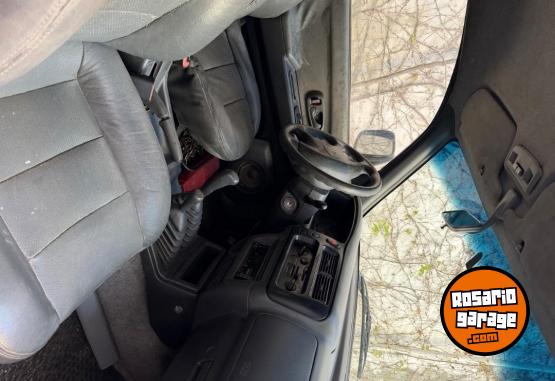 Camionetas - Mitsubishi L200 2004 Diesel 180000Km - En Venta