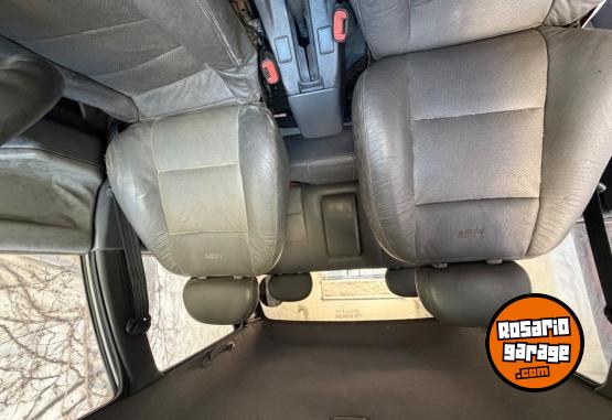 Camionetas - Mitsubishi L200 2004 Diesel 180000Km - En Venta