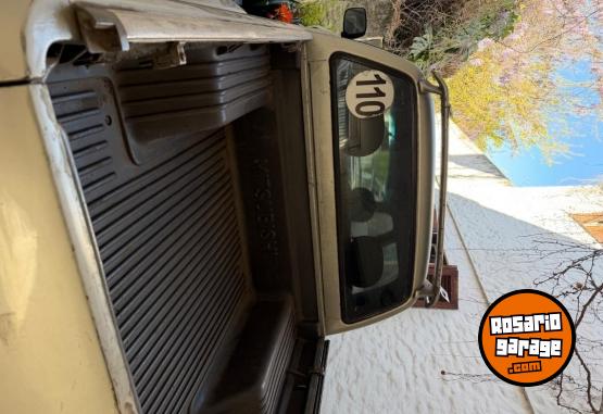 Camionetas - Mitsubishi L200 2004 Diesel 180000Km - En Venta