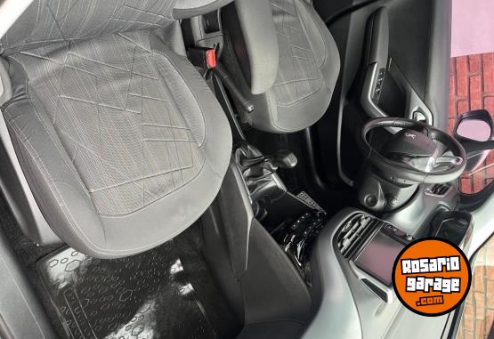 Autos - Peugeot 208 Feline 2014 Nafta 83700Km - En Venta
