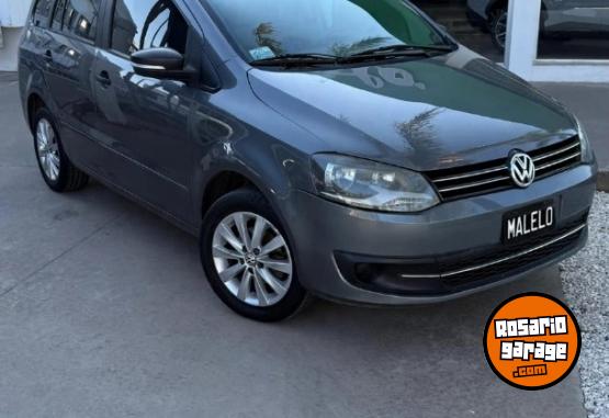 Autos - Volkswagen SURAN SD 11B 1.6 2010 Nafta 170000Km - En Venta
