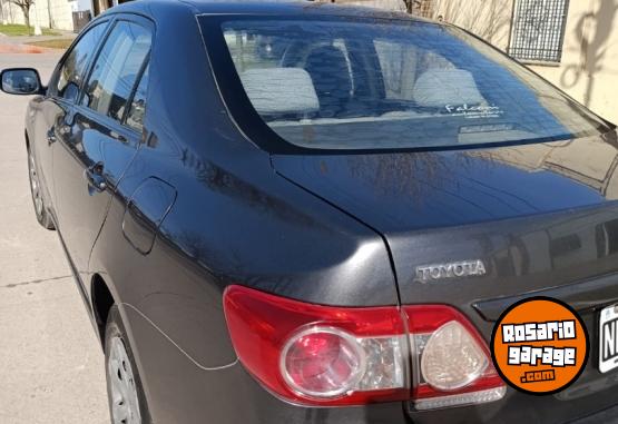 Autos - Toyota COROLLA XLI 2013 Nafta 215000Km - En Venta