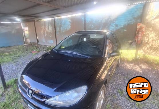 Autos - Peugeot 206 2006 Nafta 220000Km - En Venta