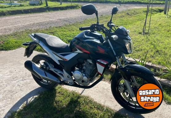 Motos - Honda cb 250 2018 Nafta 16000Km - En Venta
