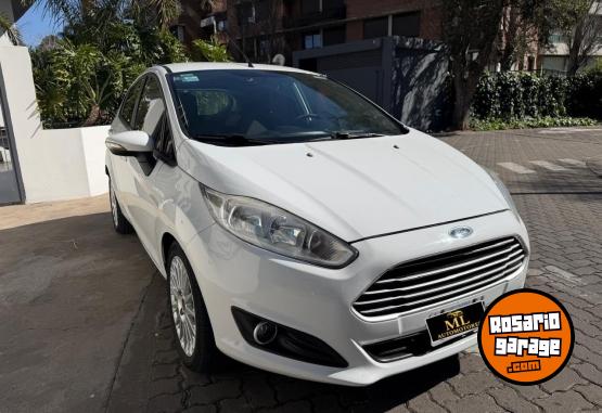 Autos - Ford Fiesta 2014 Nafta 90000Km - En Venta