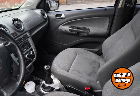 Autos - Volkswagen Gol Trend 2010 Nafta 183000Km - En Venta