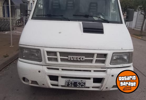 Utilitarios - Iveco Dayli 2006 Diesel 111111Km - En Venta