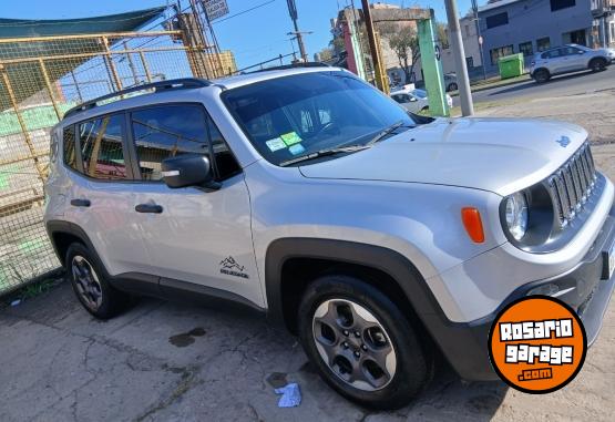 Camionetas - Jeep Renegade 2016 Nafta 75500Km - En Venta