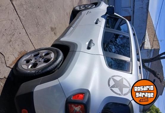 Camionetas - Jeep Renegade 2016 Nafta 75500Km - En Venta