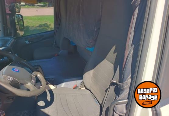 Camiones y Gr�as - Scania P310 realmente recomendado - En Venta
