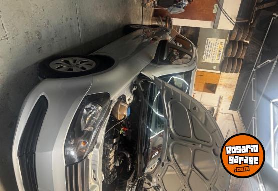 Autos - Volkswagen Gol Trend 1.6 2015 Nafta 85200Km - En Venta