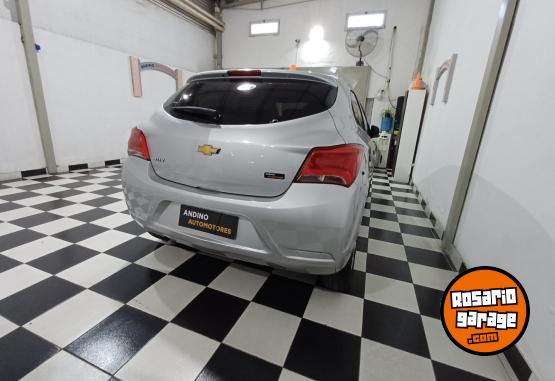 Autos - Chevrolet Onix Prisma 2021 Nafta 54000Km - En Venta