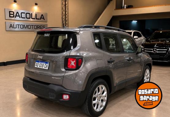 Camionetas - Jeep RENEGADE SPORT 2018 Nafta 26000Km - En Venta