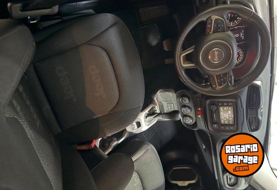 Camionetas - Jeep RENEGADE SPORT 2018 Nafta 26000Km - En Venta