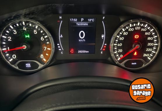 Camionetas - Jeep RENEGADE SPORT 2018 Nafta 26000Km - En Venta