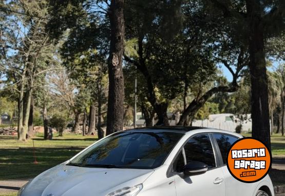 Autos - Peugeot 208 GT 2018 Nafta 69000Km - En Venta