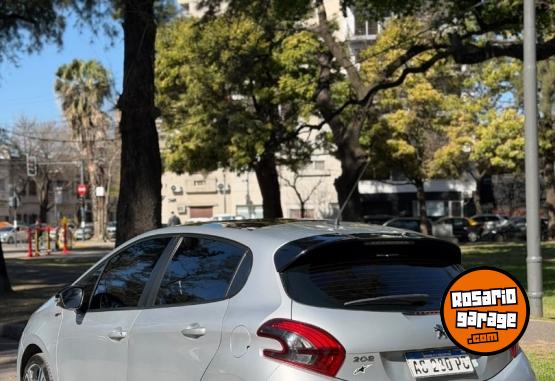 Autos - Peugeot 208 GT 2018 Nafta 69000Km - En Venta