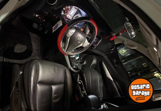 Camionetas - Nissan Frontier Le 2021 Diesel 42000Km - En Venta