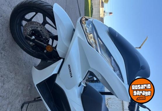 Motos - Honda Pcx 2025 Nafta 700Km - En Venta