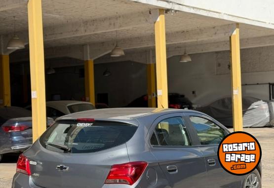 Autos - Chevrolet ONIX 2022 Nafta 38000Km - En Venta