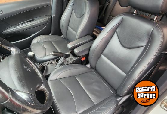 Autos - Peugeot 308 2018 Diesel 128000Km - En Venta