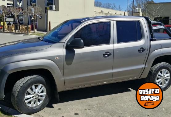 Camionetas - Volkswagen Amarok 2.0 140HP TRENDLIN 2021 Diesel 100000Km - En Venta