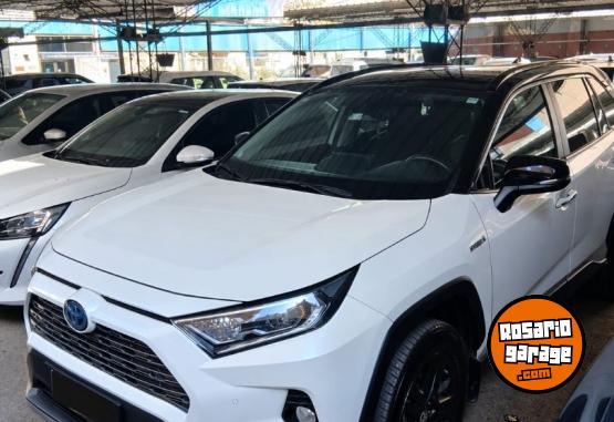 Camionetas - Toyota Rav4 4x4 limited Híbrida 2020 Electrico / Hibrido 70000Km - En Venta