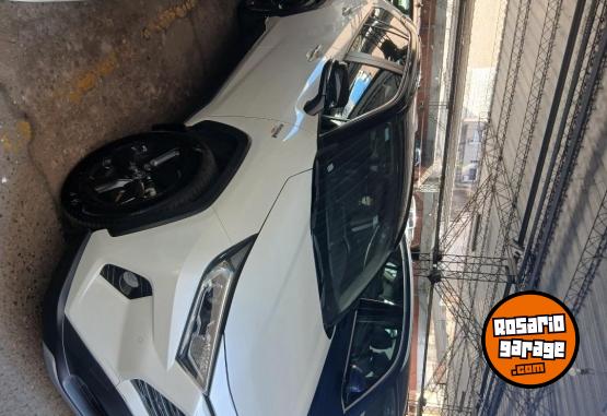 Camionetas - Toyota Rav4 4x4 limited Híbrida 2020 Electrico / Hibrido 70000Km - En Venta