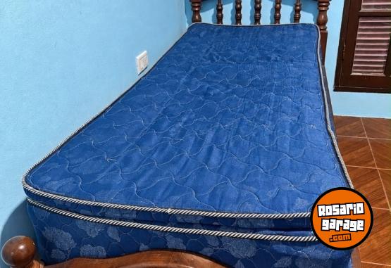 Hogar - Cama algarrobo con colchon - En Venta