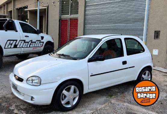 Autos - Chevrolet Corsa Classic 2000 Nafta 70000Km - En Venta