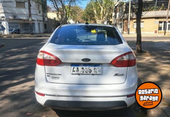 Autos - Ford Fiesta 2016 Nafta 108000Km - En Venta