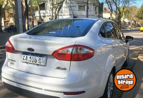 Autos - Ford Fiesta 2016 Nafta 108000Km - En Venta