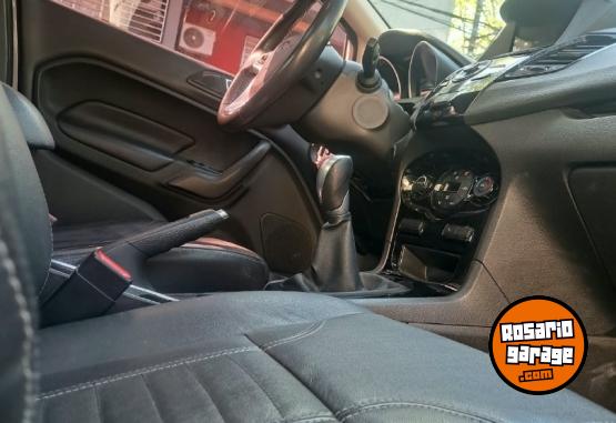 Autos - Ford Fiesta 2016 Nafta 108000Km - En Venta