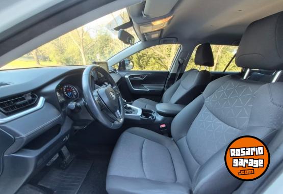 Camionetas - Toyota RAV4 2019 Electrico / Hibrido 90000Km - En Venta