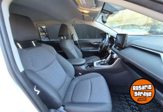 Camionetas - Toyota RAV4 2019 Electrico / Hibrido 90000Km - En Venta