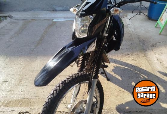 Motos - Honda XR190L 2023 Nafta 9200Km - En Venta