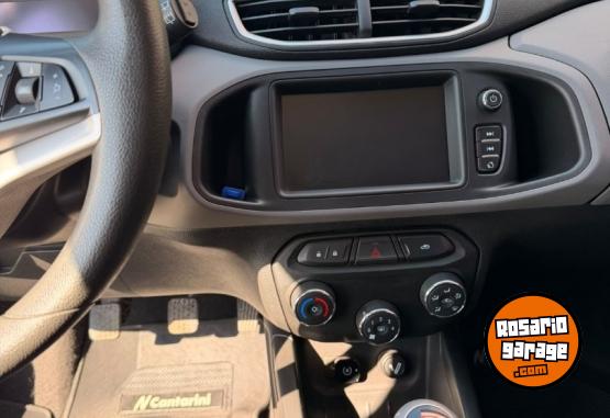 Autos - Chevrolet ONIX LT 2017 Nafta 150000Km - En Venta